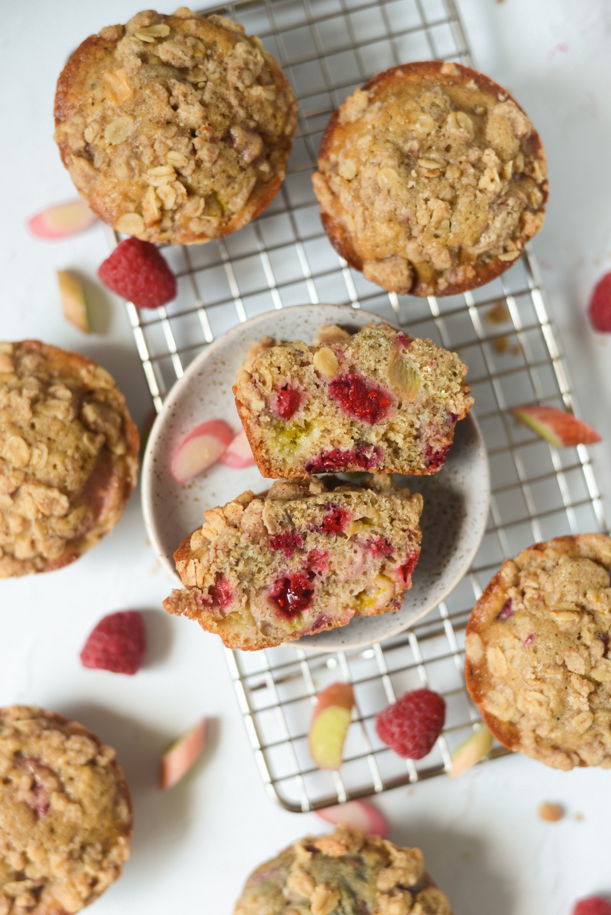 Raspberry Rhubarb Muffins with Oat&nbsp;Streusel